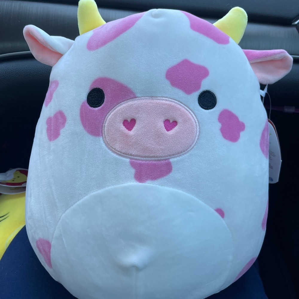 Squishmallows Evangelica 12” Cow
